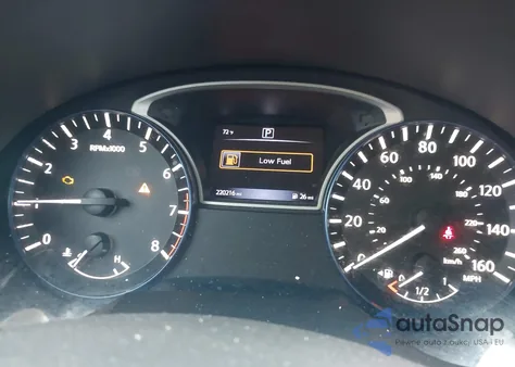 2017 Nissan Altima 2.5 Sr из США, поврежденный, VIN 1N4AL3AP1HN321333